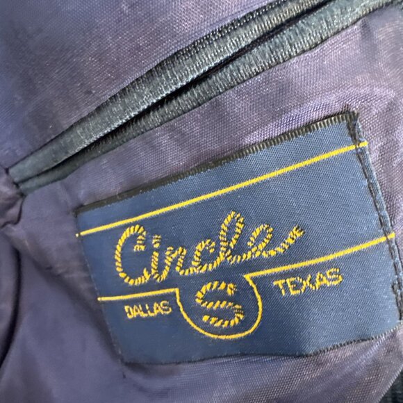 Men's Classic Navy Blazer - Picture 6 of 8